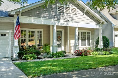 1314 Sarandon Dr, Matthews, NC, 28104-6864 | Card Image