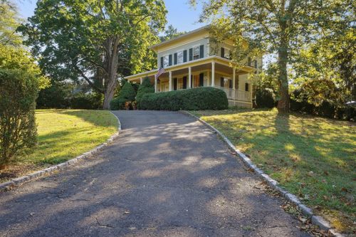 342 Greens Farms Rd, Westport, CT, 06880-6332 | Card Image