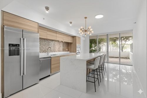 apt-116-6620 Indian Creek Dr, Miami Beach, FL, 33141-5820 | Card Image