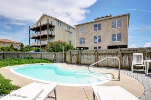 98 Oleander Ct, Surf City, NC, 28445 | Card Image