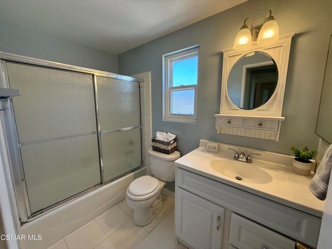2nd Bathroom | Image 42