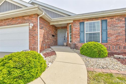 190 Bay Meadow Cir, Moro, IL, 62067-1436 | Card Image