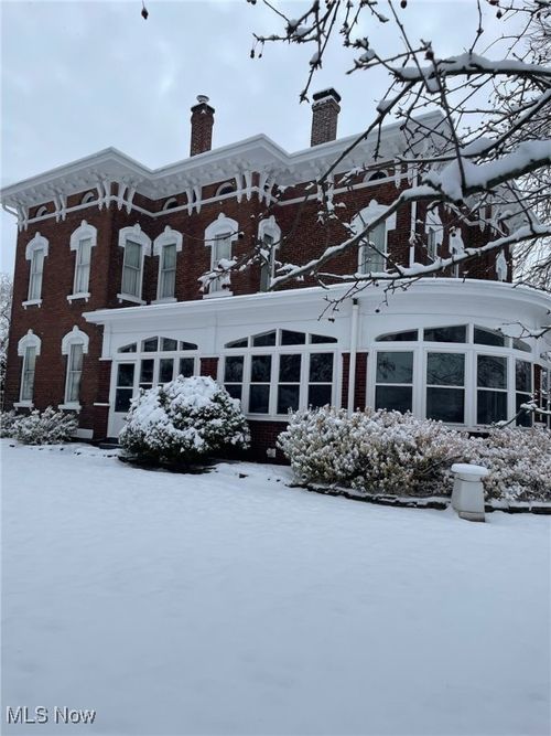 4522 7th St Sw, Canton, OH, 44710-1330 | Card Image