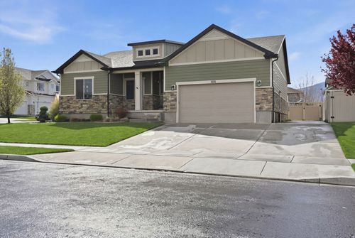 8164 S 6470 W, West Jordan, UT, 84081-1933 | Card Image