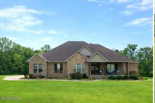 325 Ridgewood Dr, Henderson, TN, 38340-2271 | Card Image