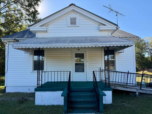 550 Leaman Ave, Whitmire, SC, 29178-1911 | Card Image