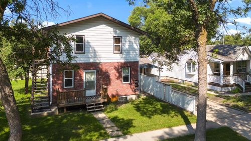 5212 52 St, Camrose, AB, T4V1V8 | Card Image