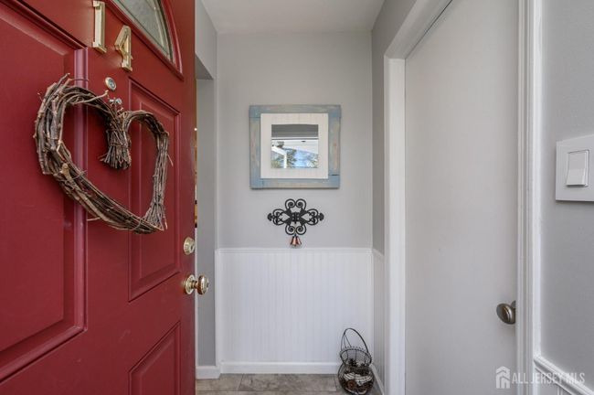 14 Temple Ter, House other with 3 bedrooms, 2 bathrooms and null parking in Lawrence NJ | Image 4