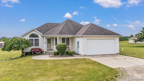 2551 Marathon Rd, Lapeer, MI, 48446-9041 | Card Image