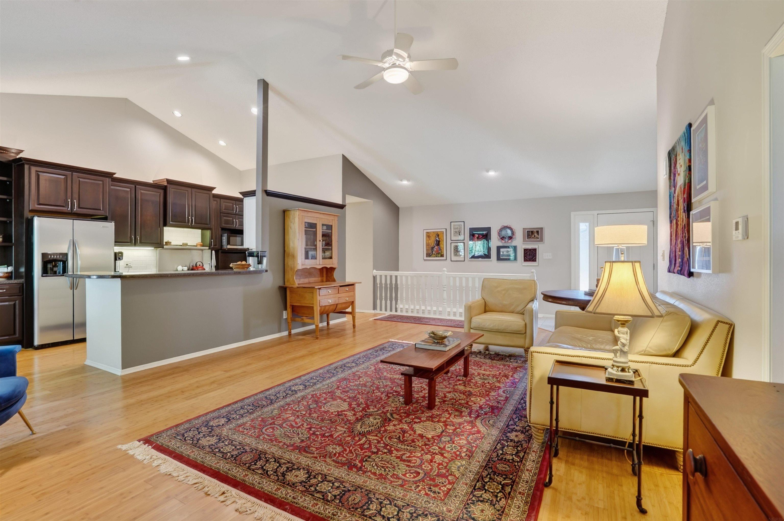 Residential in Waverly 5