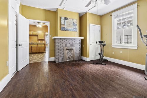 3018 Fern St, New Orleans, LA, 70125 | Card Image