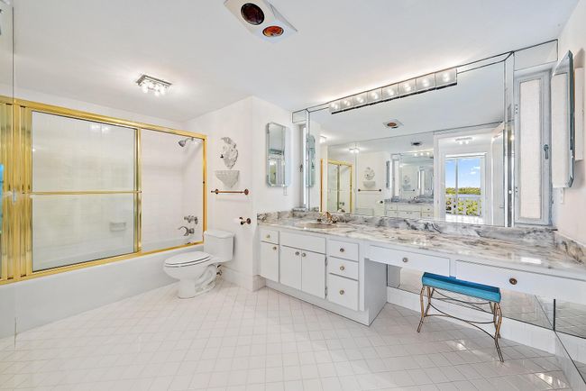 APT-416 - 2760 S Ocean Blvd, Condo with 2 bedrooms, 2 bathrooms and null parking in Palm Beach FL | Image 9