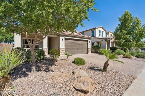 7665 S Stuart Ave, Gilbert, AZ, 85298-2354 | Card Image