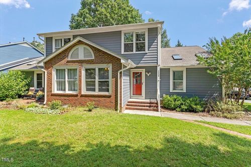 2208 Pathway Dr, Chapel Hill, NC, 27516-8742 | Card Image