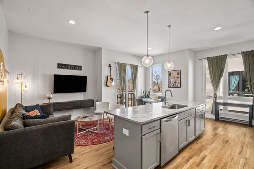 4309H Gallatin Pike, Nashville, TN, 37216-2112 | Card Image