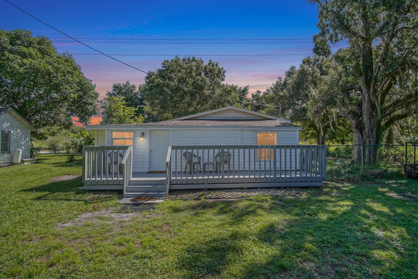 37th St, Fort Pierce, FL 34947
