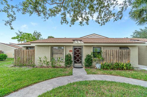 241-241 Meadows Dr, Boynton Beach, FL, 33436-9131 | Card Image