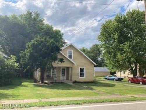 823 Main St, Pleasureville, KY, 40057-1427 | Card Image