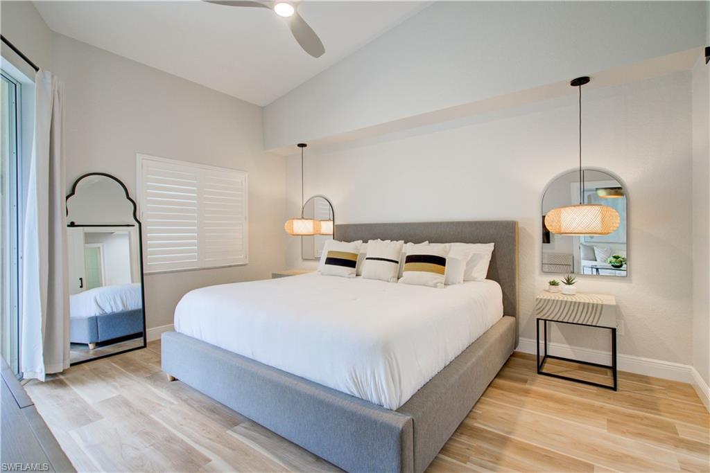 Residential in NAPLES 4