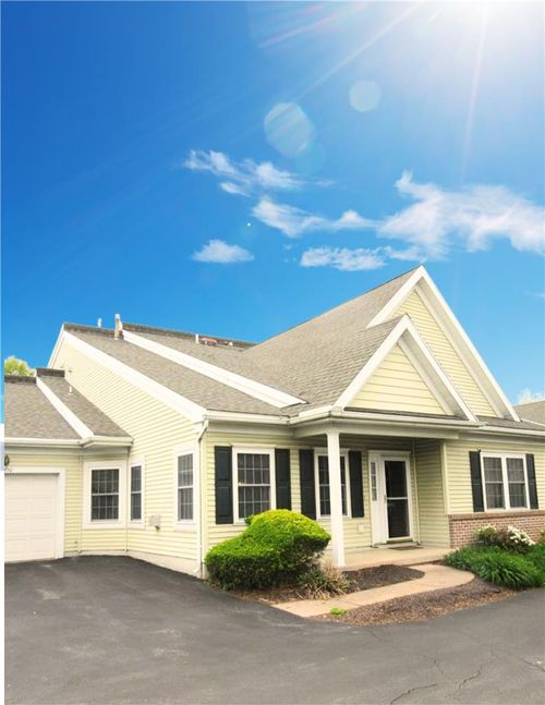 2430 Steeplechase Dr, MACUNGIE, PA, 18062-8300 | Card Image