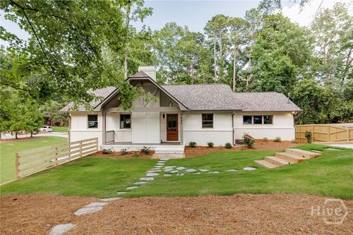 685 Pinecrest Dr, Athens, GA, 30605-1461 | Card Image