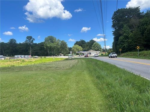 4039 Highway 19 N, Dahlonega, GA, 30533-2706 | Card Image