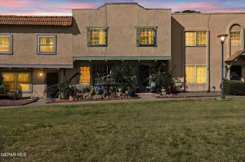 284 Maricopa Dr, El Paso, TX, 79912-4402 | Card Image
