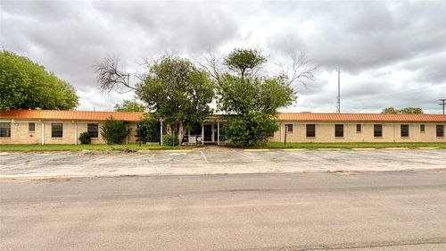 125 Avenue J, Anson, TX, 79501-2113 | Card Image