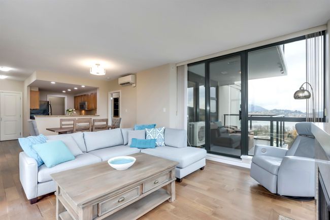 2501 - 288 Ungless Way, Condo with 2 bedrooms, 2 bathrooms and 2 parking in Port Moody BC | Image 6