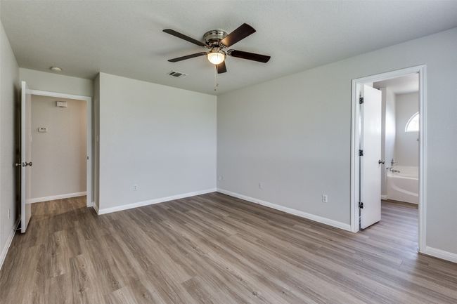 1514 Paint Brush Dr, House other with 3 bedrooms, 2 bathrooms and 2 parking in Lockhart TX | Image 13