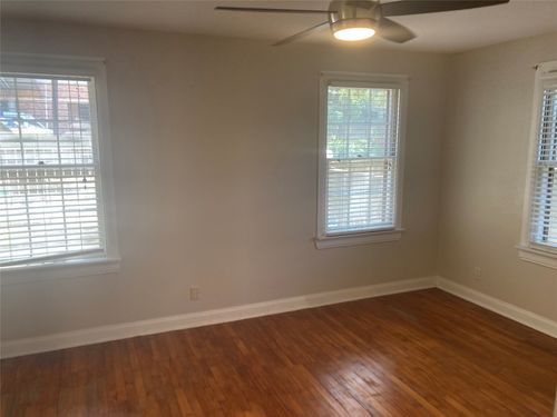 apt-101-912 E 32nd St, Austin, TX, 78705-2720 | Card Image