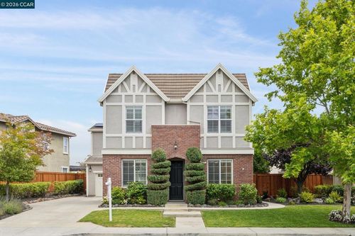 2231 Genoa St, Danville, CA, 94506-1919 | Card Image
