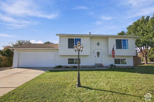 2005 W 11970 S, Riverton, UT, 84065-7508 | Card Image
