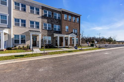 516 Hinton St, Lebanon, TN, 37090-2122 | Card Image