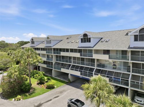 215-5557 Sea Forest Dr, New Port Richey, FL, 34652-3213 | Card Image