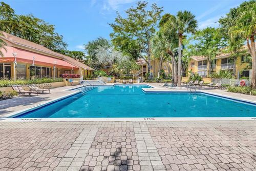 937-937 Coral Club Dr, Coral Springs, FL, 33071-5649 | Card Image