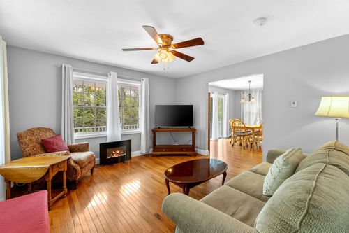 108 Brenner Dr, Conway, NH, 03818-6910 | Card Image