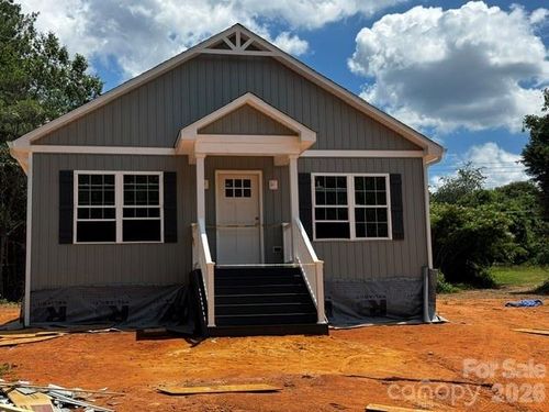 405 Falls Avenue, Granite Falls, NC, 28630 | Card Image