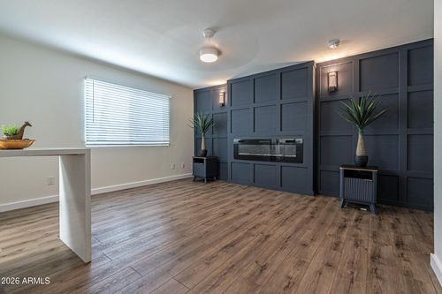 180-7126 N 19th Ave, Phoenix, AZ, 85021-8521 | Card Image