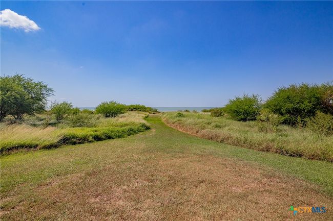 342 Bay Club Dr, House other with 4 bedrooms, 3 bathrooms and null parking in Seadrift TX | Image 8