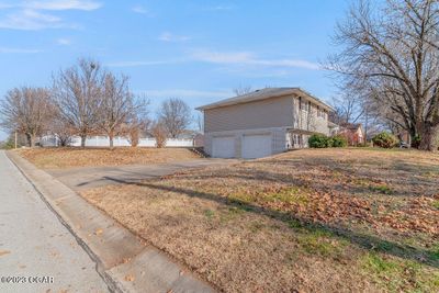 3701 Ridge Drive, House other with 4 bedrooms, 3 bathrooms and null parking in Joplin MO | Image 3