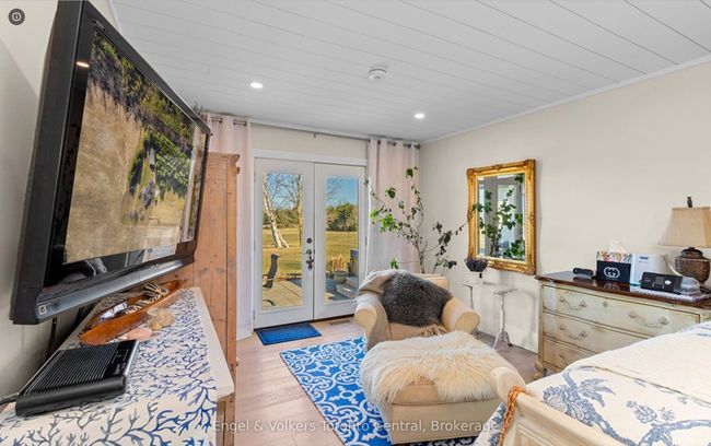 9263 County Rd, House other with 3 bedrooms, 3 bathrooms and 10 parking in Duntroon ON | Image 13