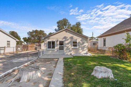 542 Ardath Ln, Pueblo, CO, 81005-1402 | Card Image