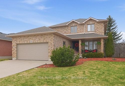 234 Ferguson Dr, Woodstock, ON, N4V1B3 | Card Image