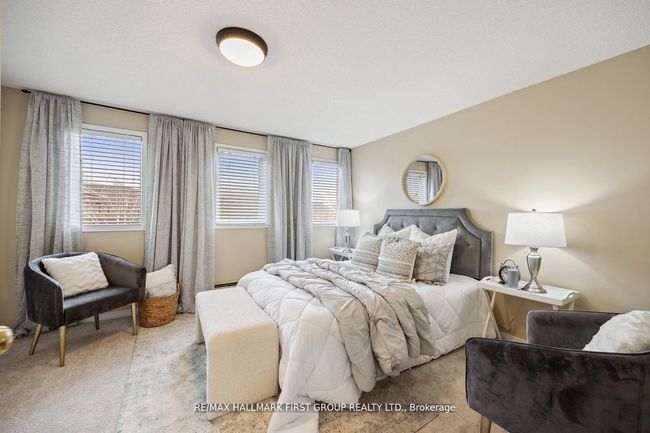 132 Timber Mill Ave, House attached with 3 bedrooms, 2 bathrooms and 1 parking in Whitby ON | Image 16