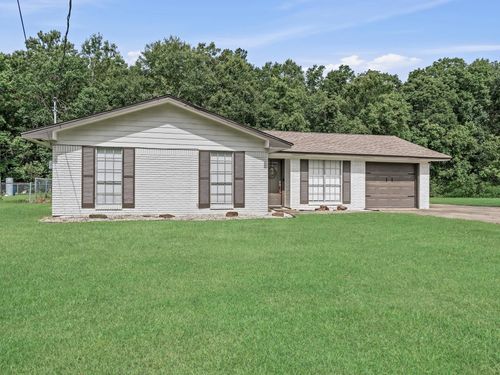 4359 Mcfarland Cir, Orange, TX, 77632-9456 | Card Image