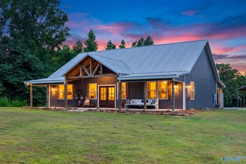 1897 White Oak Road, Albertville, AL, 35950 | Card Image