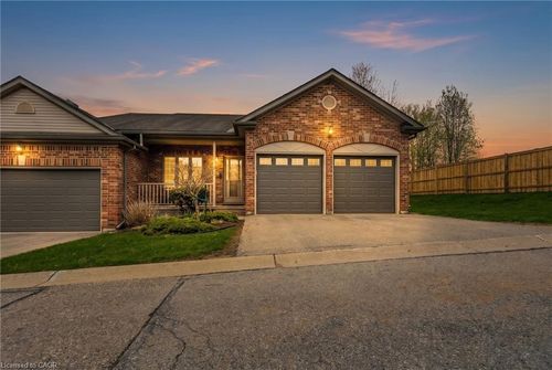 10-513 Nova Scotia Crt, Woodstock, ON, N4S8Z3 | Card Image