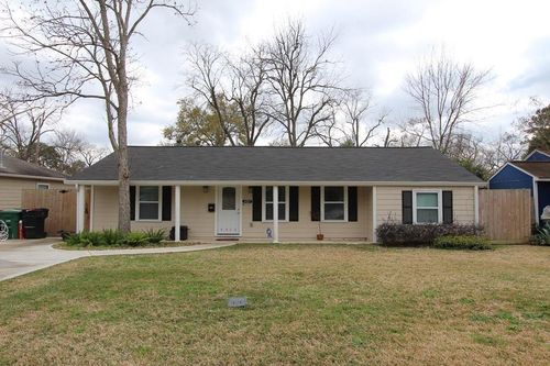 6517 Sivley St, Houston, TX, 77055-5334 | Card Image