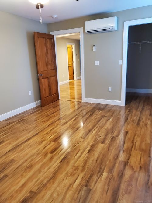 47 Mckinley Ave, Bristol, CT, 06010-7346 | Card Image